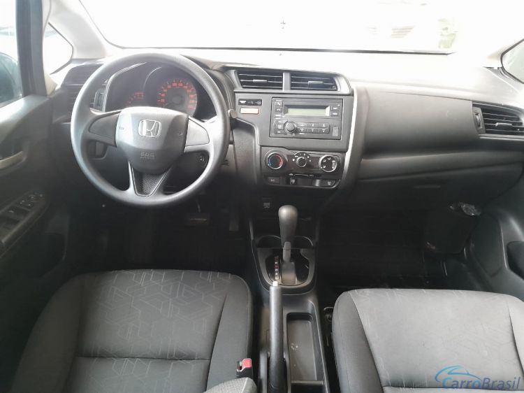 Gabaldo Veículos | Fit LX 1.5 Aut. 4P. 15/15 - foto 3