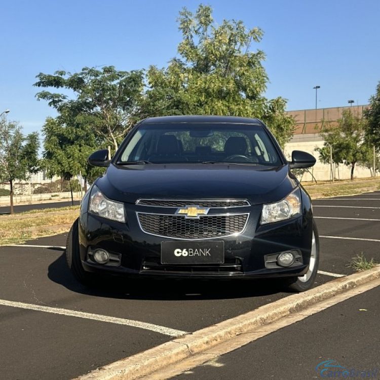 Beto Veculos | Cruze LT 1.8 Automtica  12/12 - foto 2