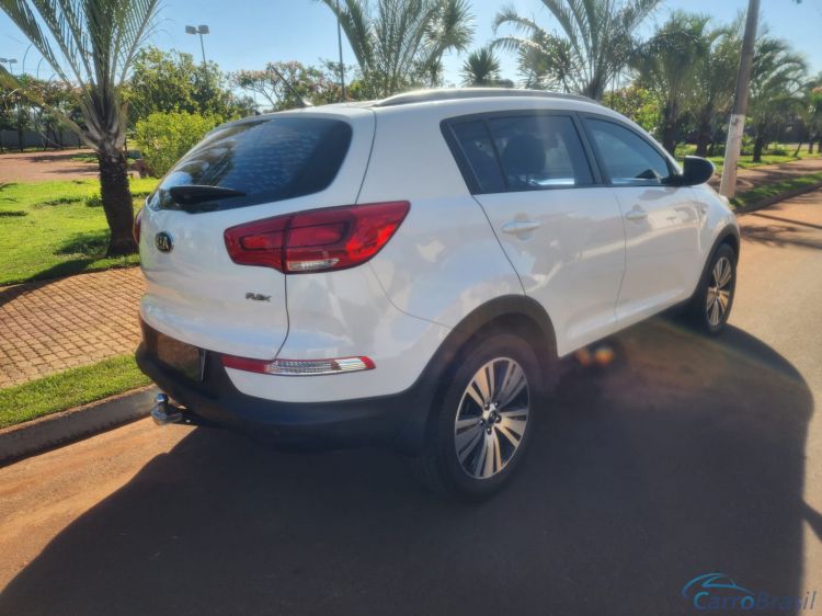 Brekar Veículos | Sportage 15/15 - foto 5