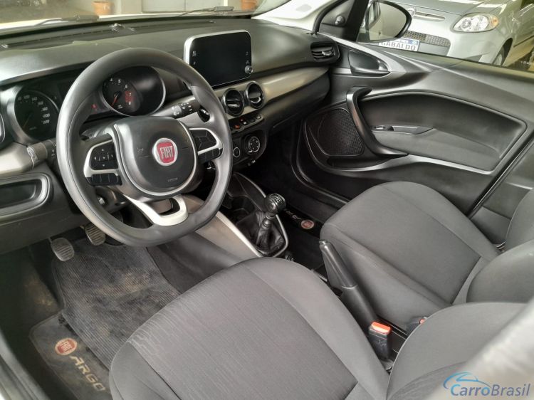 Gabaldo Veculos | Argo Drive 1.0 20/20 - foto 9