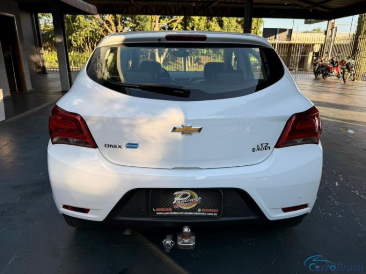 Paulinho Veculos | Onix 1.4 LTZ 18/18 - foto 5
