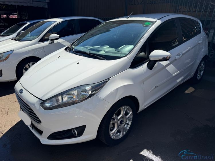 Morumbi Automveis | Fiesta Hatch 1.6 17/17 - foto 4