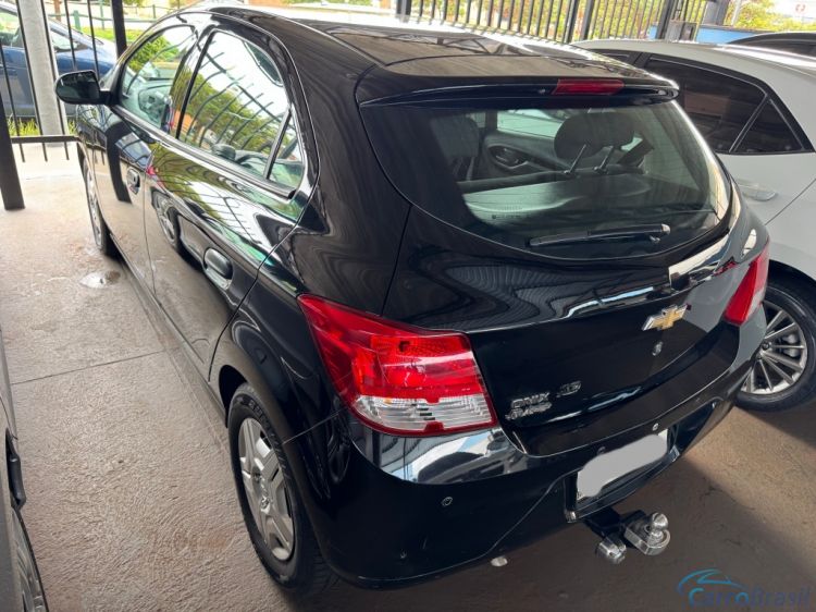 Brekar Veículos | Onix Joy 1.0 18/18 - foto 5