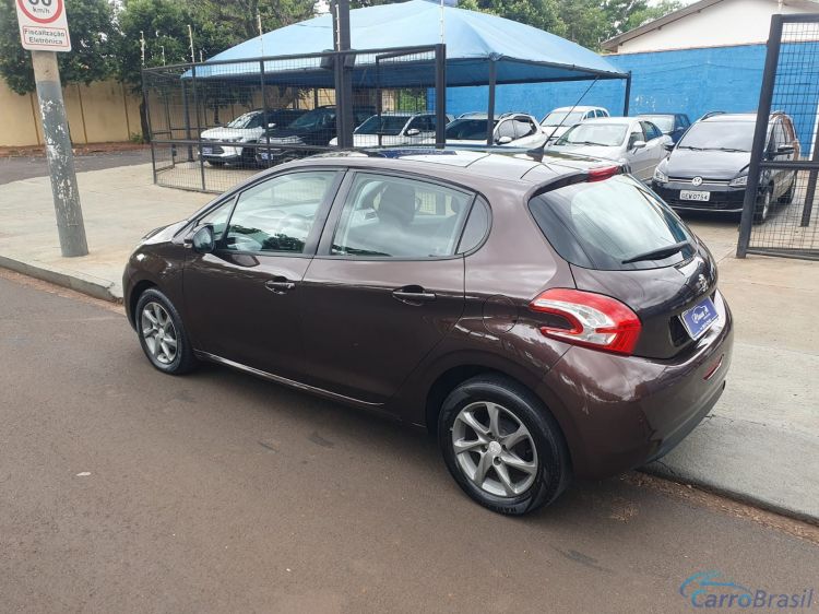 Classe A Veículos | 208 Allure 1.5 Teto Solar 15/15 - foto 4