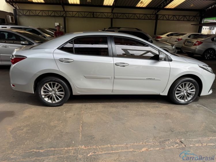 Avenida Veículos | Corolla GLI Upper 17/18 - foto 9