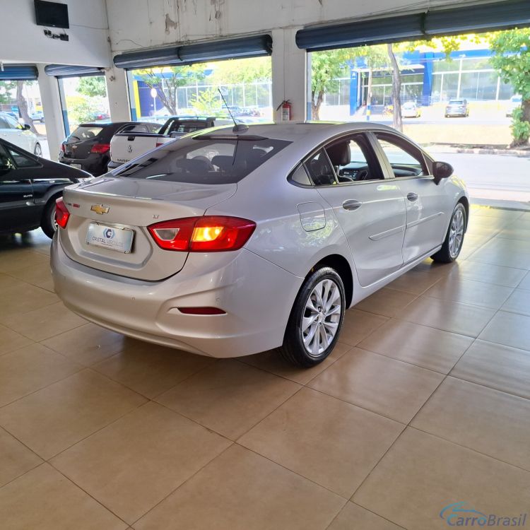 Cristal Veiculos | Cruze LT 1.4 Turbo Flex 19/19 - foto 3