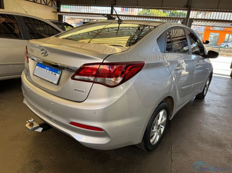 Avenida Veículos | HB 20 Sedan 1.6 Confort Plus 16/16 - foto 4