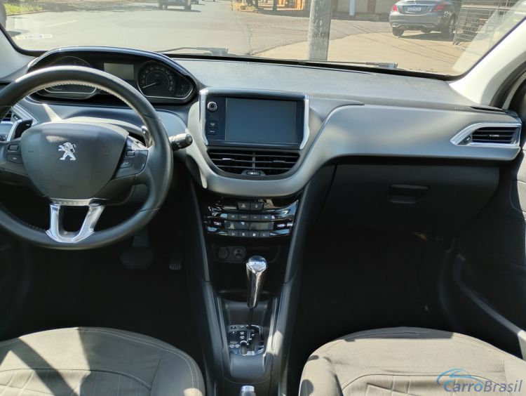 Classe A Veículos | 208 1.6 Griffe Automático 14/14 - foto 8