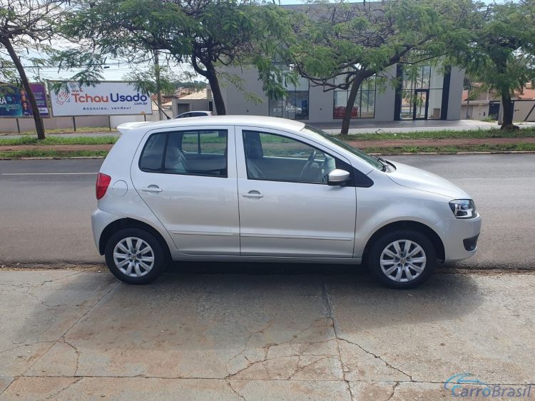 Classe A Veículos | Fox 1.6 BLUEMOTION 13/13 - foto 3