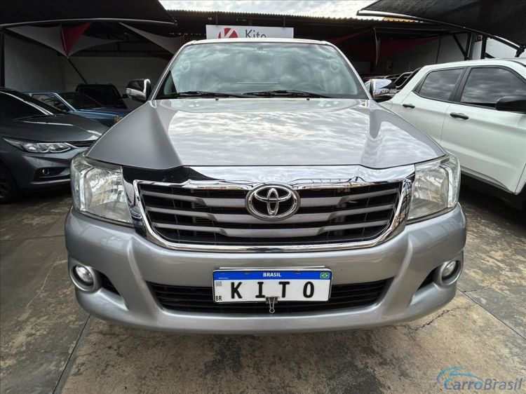 Kito Veculos | Hilux 2.7 SRV 4X2 CD 16V FLEX 4P AUTOMTICO 15/15 - foto 8