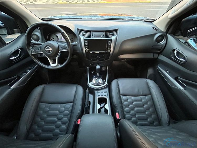 Kito Veculos | Frontier 2.3 16V TURBO DIESEL PLATINUM CD 4X4 AUTOMTICO 23/24 - foto 9