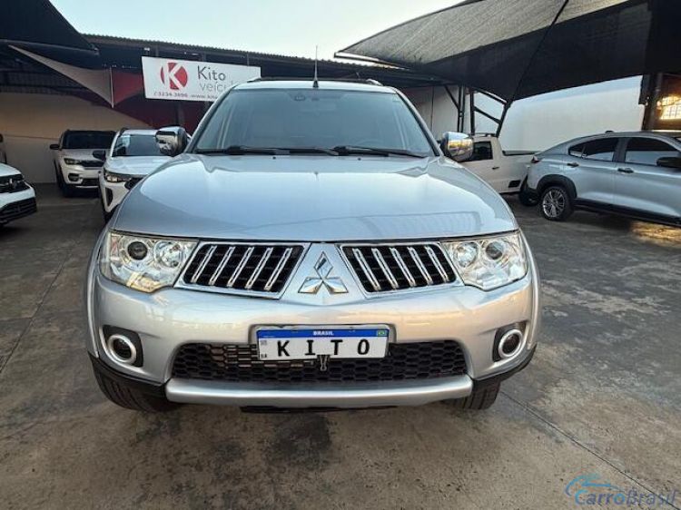 Kito Veículos | Pajero 3.2 HPE 4X4 7 LUGARES 16V TURBO INTERCOOLER DIESEL 4P AUTOMÁTICO 10/11 - foto 7