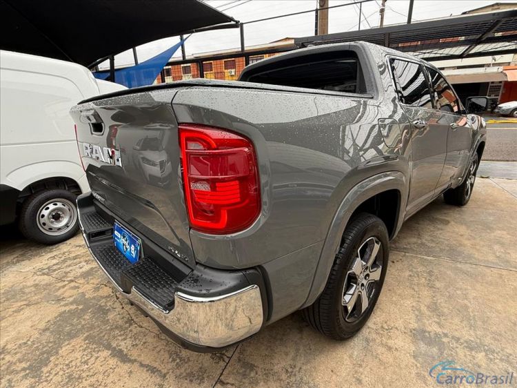 Kito Veículos | Rampage 2.0 HURRICANE 4 TURBO GASOLINA LARAMIE 4X4 AUTOMÁTICO 24/25 - foto 8
