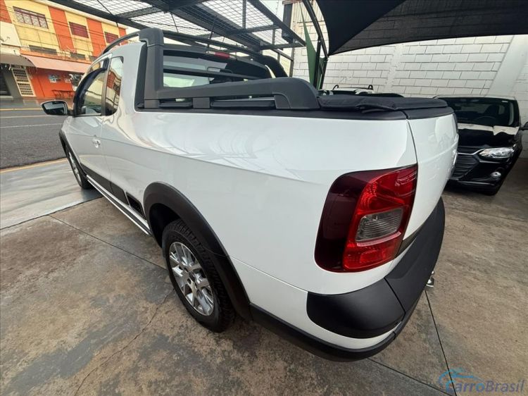 Kito Veículos | Saveiro 1.6 CROSS CE 16V FLEX 2P MANUAL 14/15 - foto 5