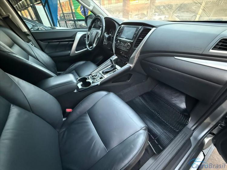 Kito Veículos | Pajero 2.4 16V MIVEC TURBO DIESEL HPE AWD AUTOMÁTICO 20/20 - foto 8