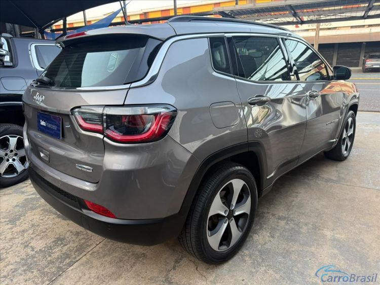 Kito Veículos | Compass 2.0 16V FLEX LONGITUDE AUTOMÁTICO 18/18 - foto 7