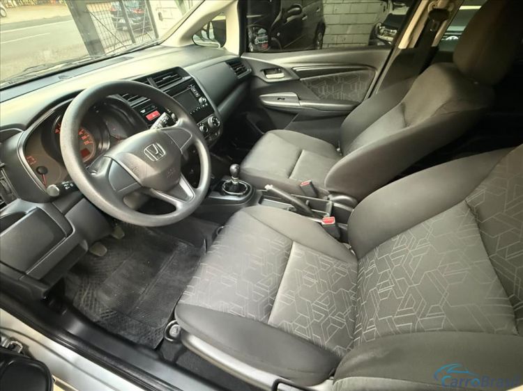 Kito Veículos | Fit 1.5 DX 16V FLEX 4P MANUAL 14/15 - foto 10