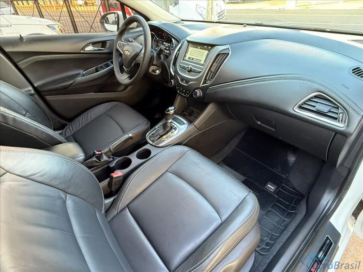 Kito Veículos | Cruze 1.4 TURBO SPORT6 LT 16V FLEX 4P AUTOMÁTICO 17/17 - foto 10