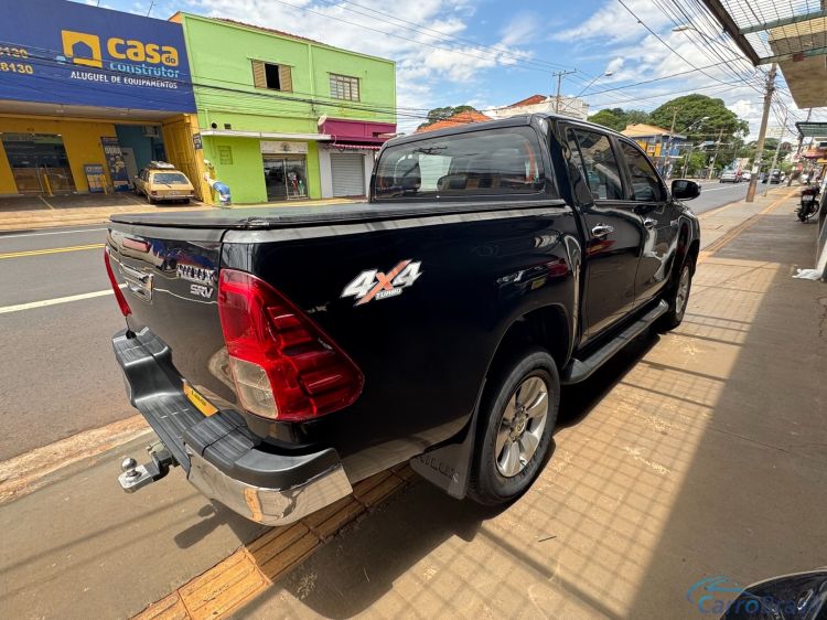 MV Automveis | Hilux 2.8 SRV 4X4 CD 16V DIESEL 4P AUTOMTICO 16/17 - foto 4
