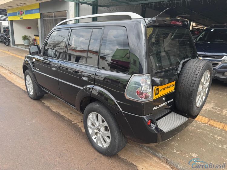 MV Automveis | Pajero 2.0 4X4 16V 140CV FLEX 4P AUTOMTICO 12/12 - foto 4