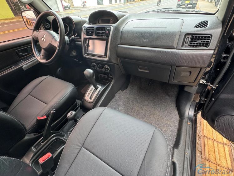 MV Automveis | Pajero 2.0 4X4 16V 140CV FLEX 4P AUTOMTICO 12/12 - foto 9