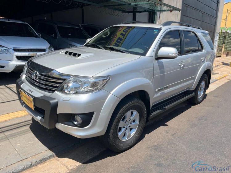 MV Automveis | Hilux 3.0 SRV 4X4 7 LUGARES 16V TURBO INTERCOOLER DIESEL 4P AUTOMTICO 11/12 - foto 1