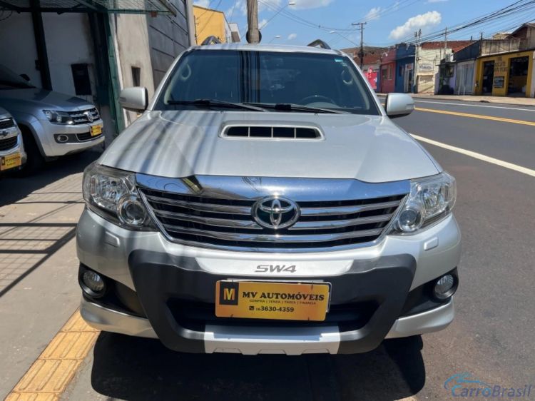 MV Automveis | Hilux 3.0 SRV 4X4 7 LUGARES 16V TURBO INTERCOOLER DIESEL 4P AUTOMTICO 11/12 - foto 5