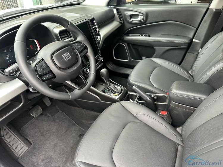 MV Automveis | Toro 2.0 16V TURBO DIESEL VOLCANO 4WD AT9 24/25 - foto 7