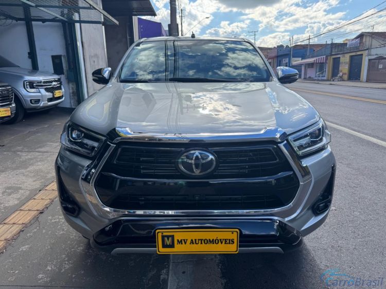 MV Automveis | Hilux 2.8 D-4D TURBO DIESEL CD SRX LIMITED 4X4 AUTOMTICO 22/23 - foto 5