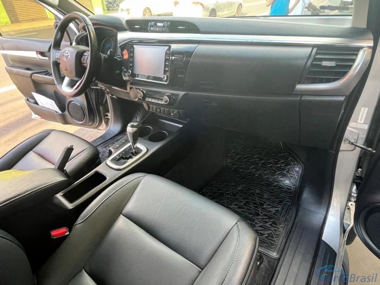 MV Automveis | Hilux 2.7 SRV 4X2 CD 16V FLEX 4P AUTOMTICO 19/20 - foto 9