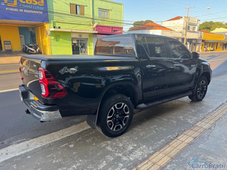 MV Automveis | Hilux 2.8 D-4D TURBO DIESEL CD SRX 4X4 AUTOMTICO 21/21 - foto 4
