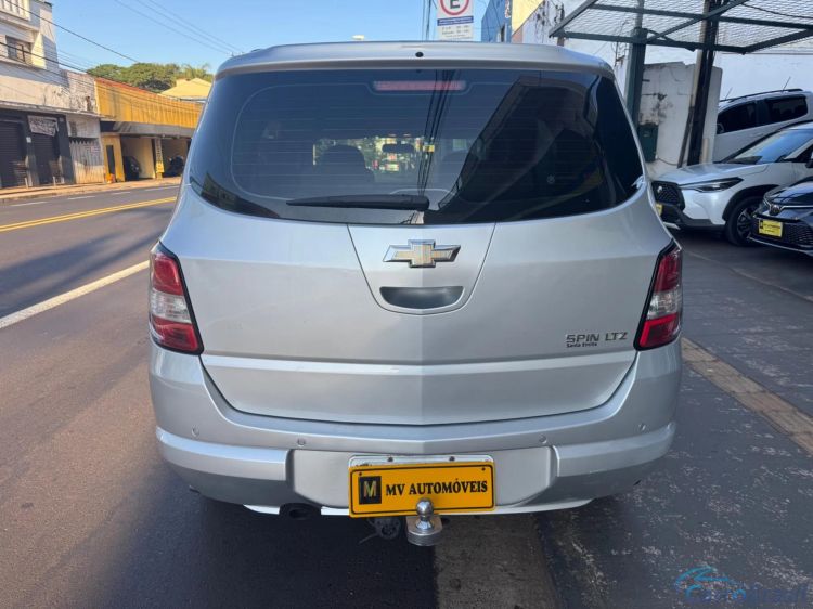 MV Automveis | Spin 1.8 LTZ 8V FLEX 4P AUTOMTICO 14/15 - foto 6