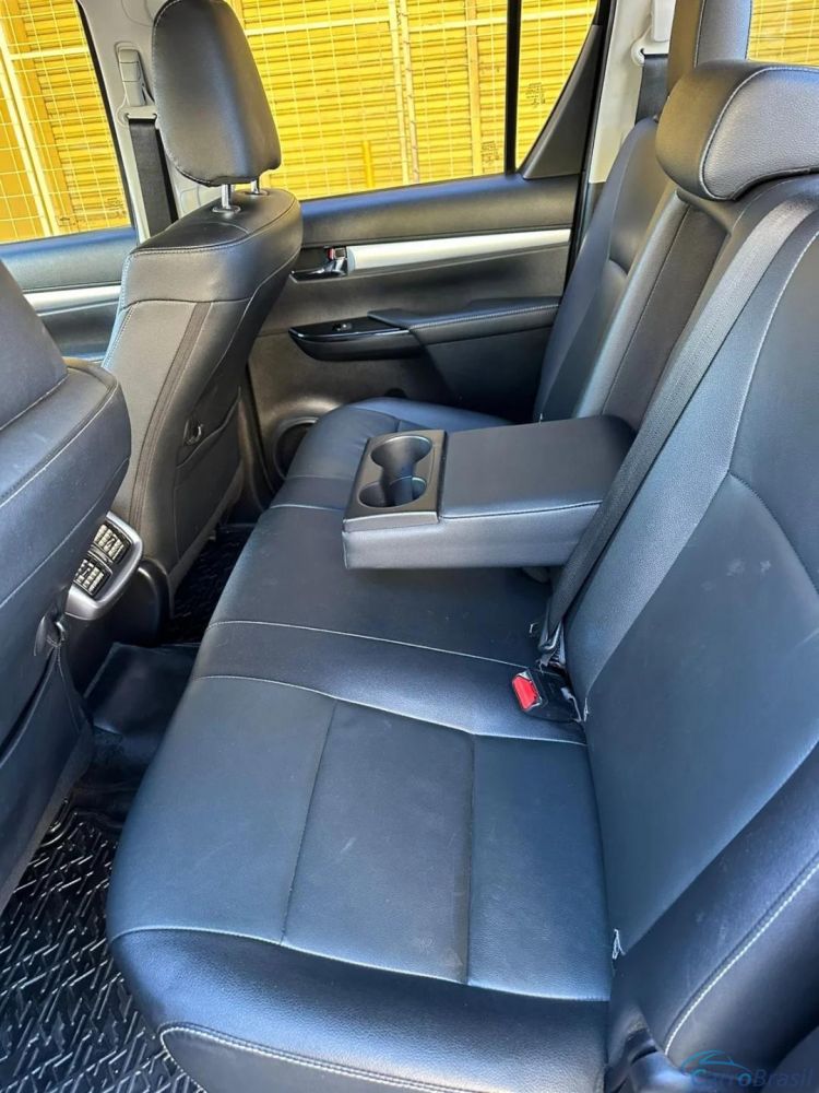 MV Automveis | Hilux 2.7 VVT-I FLEX CD SRV 4X2 AUTOMTICO 21/21 - foto 9