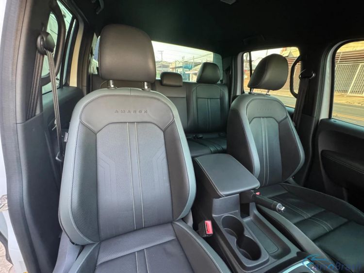 MV Automveis | Amarok 3.0 V6 TDI DIESEL EXTREME CD 4MOTION AUTOMTICO 24/25 - foto 9