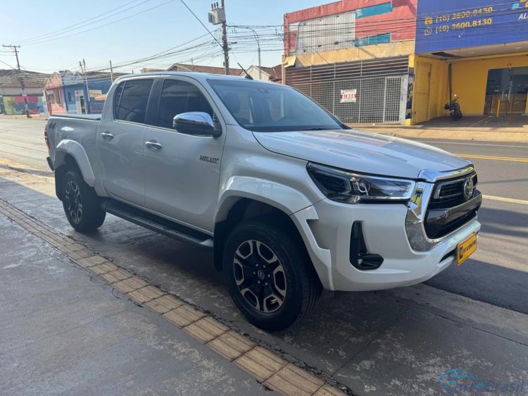 MV Automveis | Hilux 2.8 D-4D TURBO DIESEL CD SRX PLUS 4X4 AUTOMTICO 24/24 - foto 2