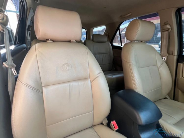 MV Automveis | Hilux 2.7 SR 4X2 16V FLEX 4P AUTOMTICO 14/14 - foto 10