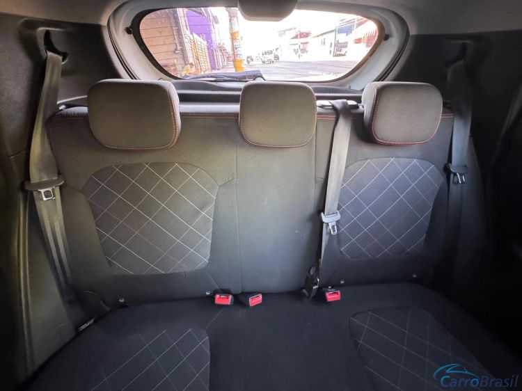 MV Automveis | Kwid 1.0 12V SCE FLEX ZEN MANUAL 23/24 - foto 8