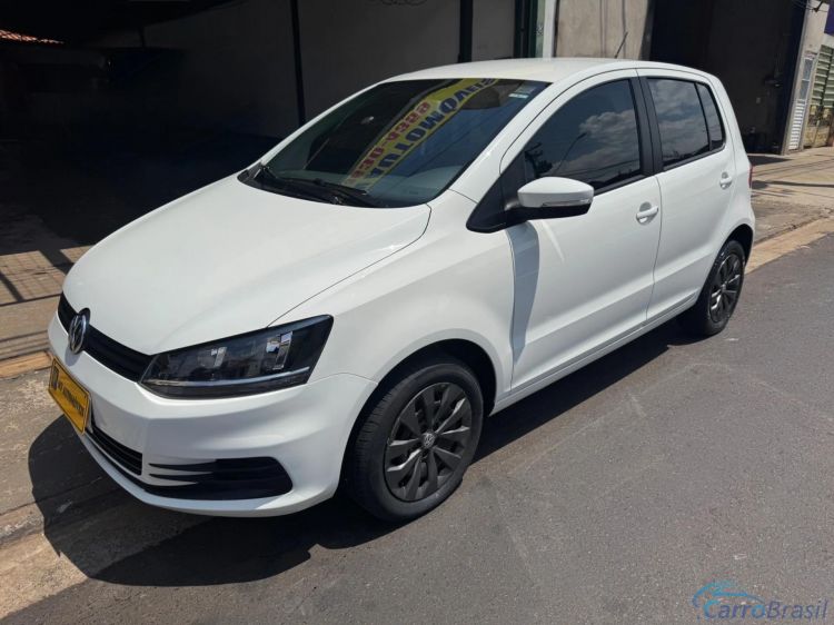 MV Automveis | Fox 1.6 MSI TRENDLINE 8V FLEX 4P MANUAL 16/17 - foto 1