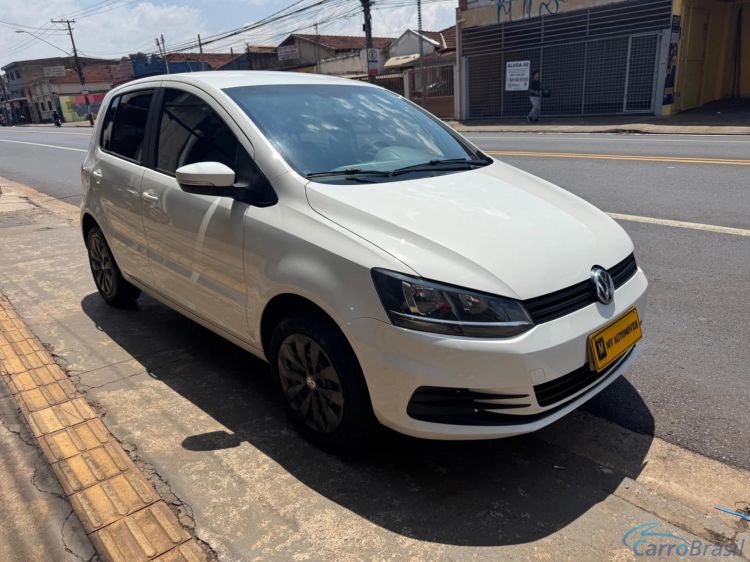 MV Automveis | Fox 1.6 MSI TRENDLINE 8V FLEX 4P MANUAL 16/17 - foto 2