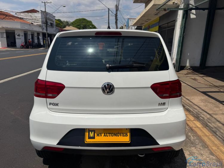 MV Automveis | Fox 1.6 MSI TRENDLINE 8V FLEX 4P MANUAL 16/17 - foto 6