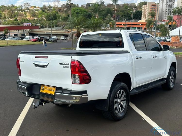 MV Automveis | Hilux 2.7 SRV 4X2 CD 16V FLEX 4P AUTOMTICO 17/17 - foto 4