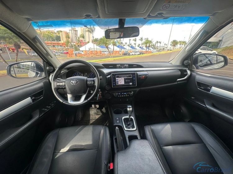 MV Automveis | Hilux 2.7 SRV 4X2 CD 16V FLEX 4P AUTOMTICO 17/17 - foto 7
