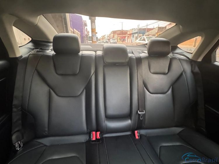 MV Automveis | Fusion 2.0 TITANIUM AWD 16V GASOLINA 4P AUTOMTICO 17/17 - foto 8