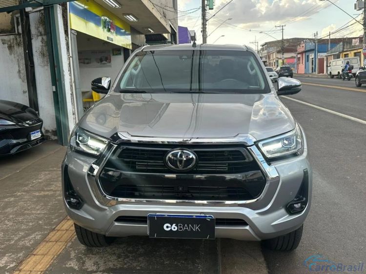MV Automveis | Hilux 2.8 D-4D TURBO DIESEL CD SRX 4X4 AUTOMTICO 22/23 - foto 2