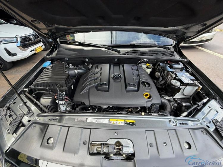 MV Automóveis | Amarok 3.0 V6 TDI DIESEL EXTREME CD 4MOTION AUTOMÁTICO - 2023 23/23 - foto 10