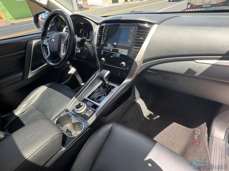 MV Automóveis | Pajero 2.4 16V MIVEC TURBO DIESEL HPE AWD AUTOMÁTICO 21/22 - foto 9