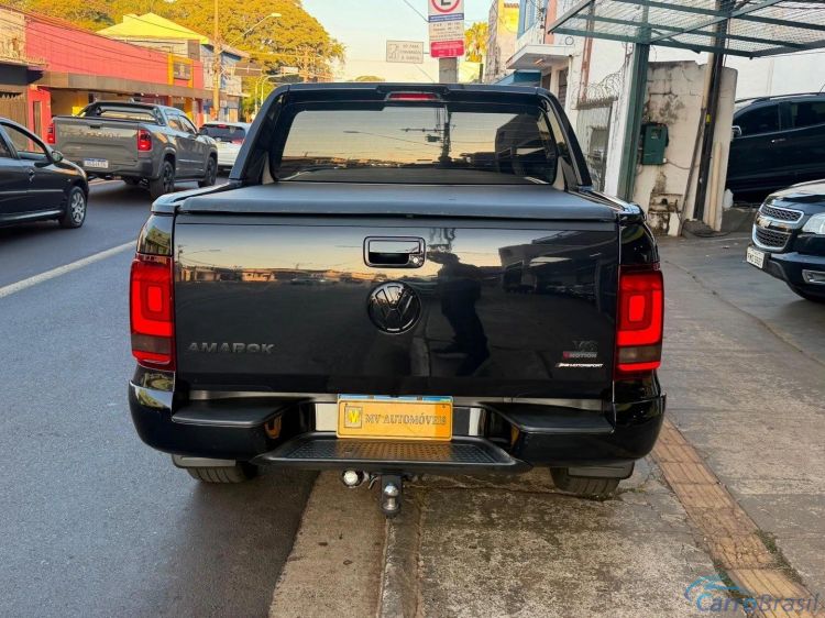 MV Automóveis | Amarok 2.0 HIGHLINE EXTREME 4X4 CD 16V TURBO INTERCOOLER DIESEL 4P AUTOMÁTICO 16/17 - foto 6