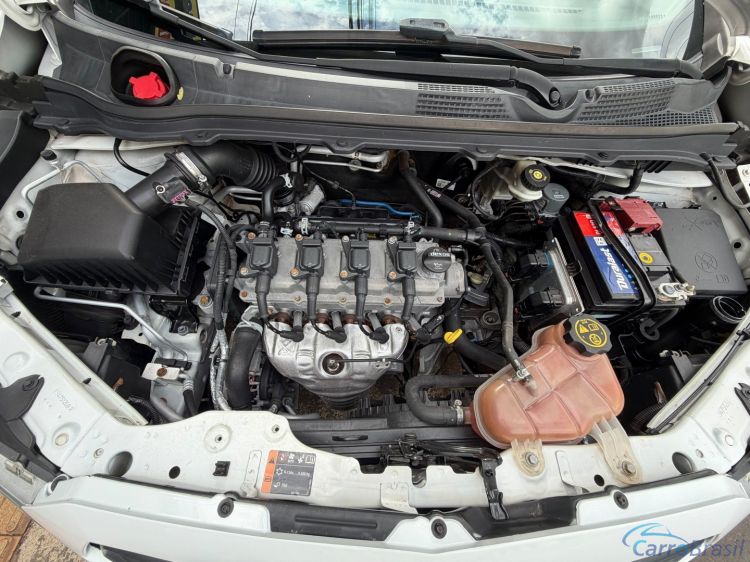MV Automóveis | Onix 1.0 MPFI JOY 8V FLEX 4P MANUAL 19/19 - foto 10