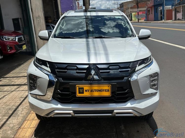 MV Automóveis | Pajero 2.4 16V MIVEC TURBO DIESEL LEGEND BLACK AWD AUTOMÁTICO 24/25 - foto 5