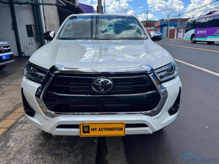 MV Automóveis | Hilux 2.8 D-4D TURBO DIESEL CD SRX 4X4 AUTOMÁTICO 21/21 - foto 5